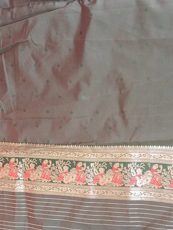 Banaras_Silk_Saree_Dark_Green