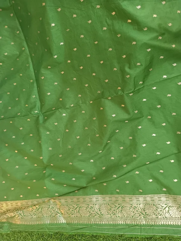 Soft_Silk_Saree_Pine