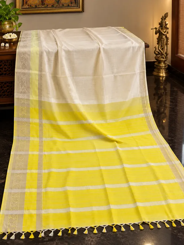 Ivory_White_Mangalgiri_Silk_Saree_For_Women
