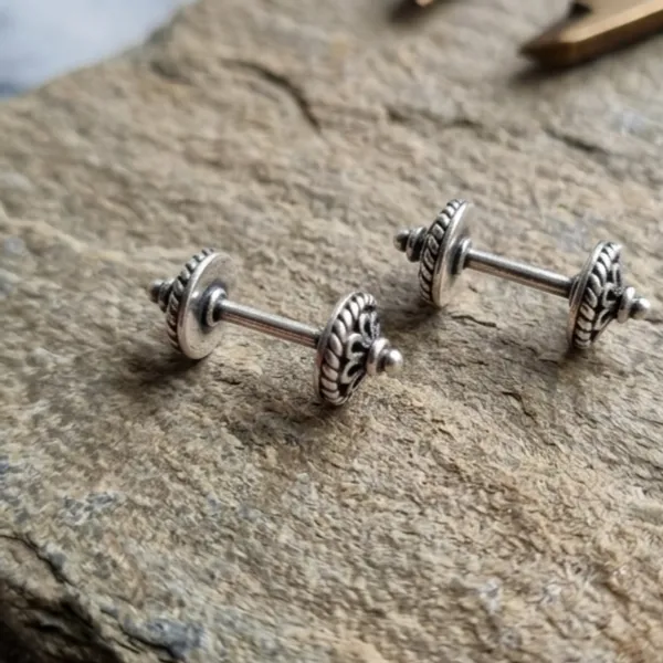 Silver_Floral_Cartilage_Earrings_For_Women