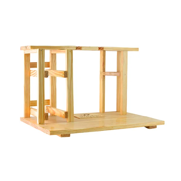 Wood_Pallet_Bar_Set_With_Snacks_Space