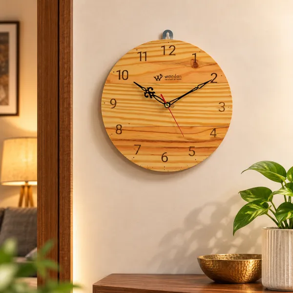 Pallet_Wood_Round_Wall_Clock
