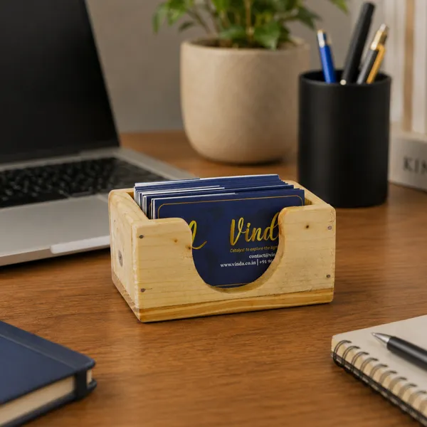 Pine_Wood_Middle_Slotted_Card_Holder
