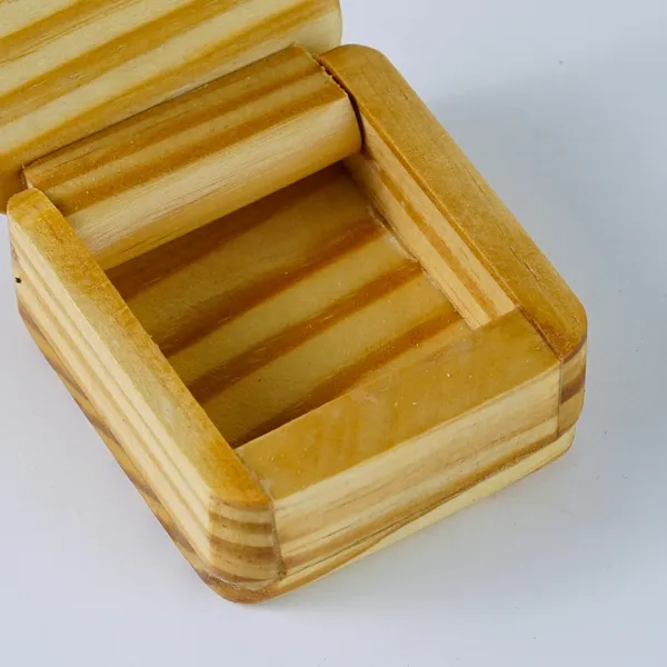 Pine_Wood_Mini_Box