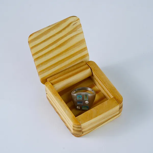 Pine_Wood_Mini_Box