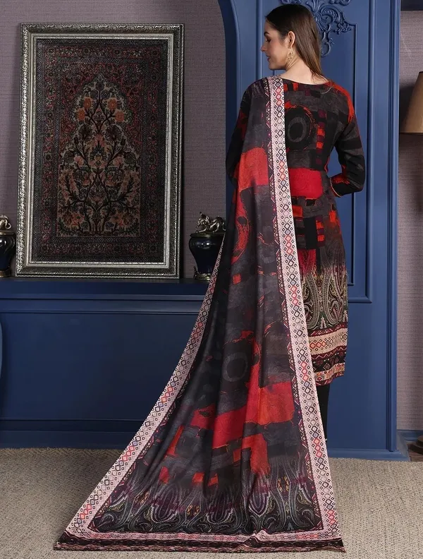 Black_Rayon_Straight_Printed_Kurta_Set_For_Women