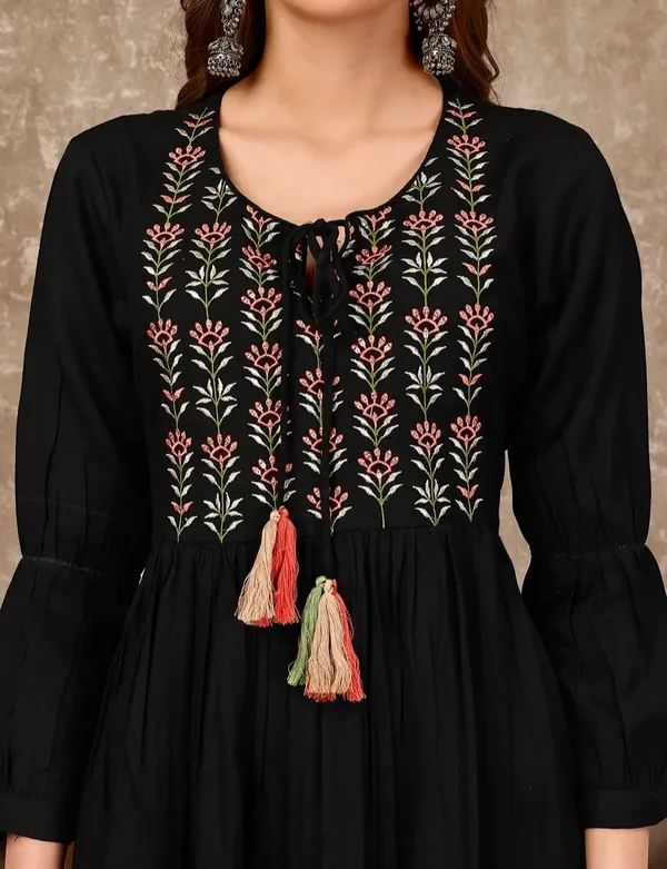 Black_Rayon_Anarkali_Embroidered_Flared_Dress_For_Women
