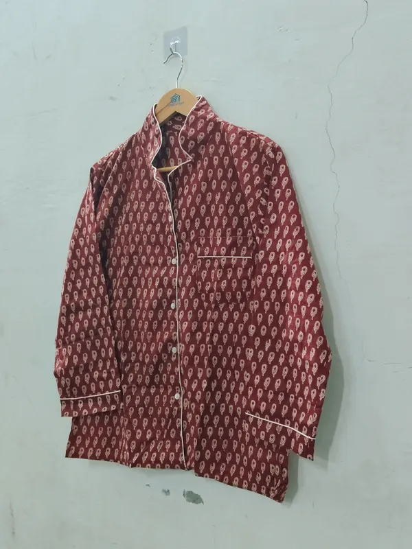 Maroon_Cotton_Printed_Regular_Fit_Night_Suit_For_Women
