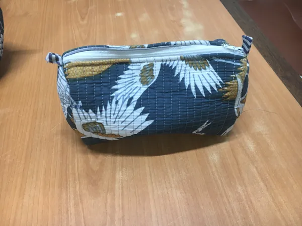 Navy_Cotton_Quilted_Bird_Print_Makeup_Pouch_Set_For_Women