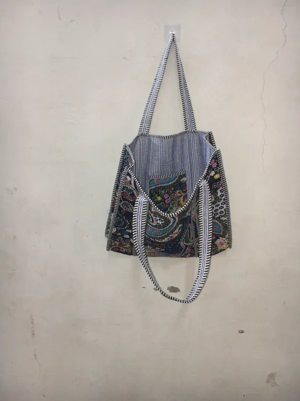 Multicolour_Cotton_Paisley_Floral_Quilted_Tote_Bag_For_Women