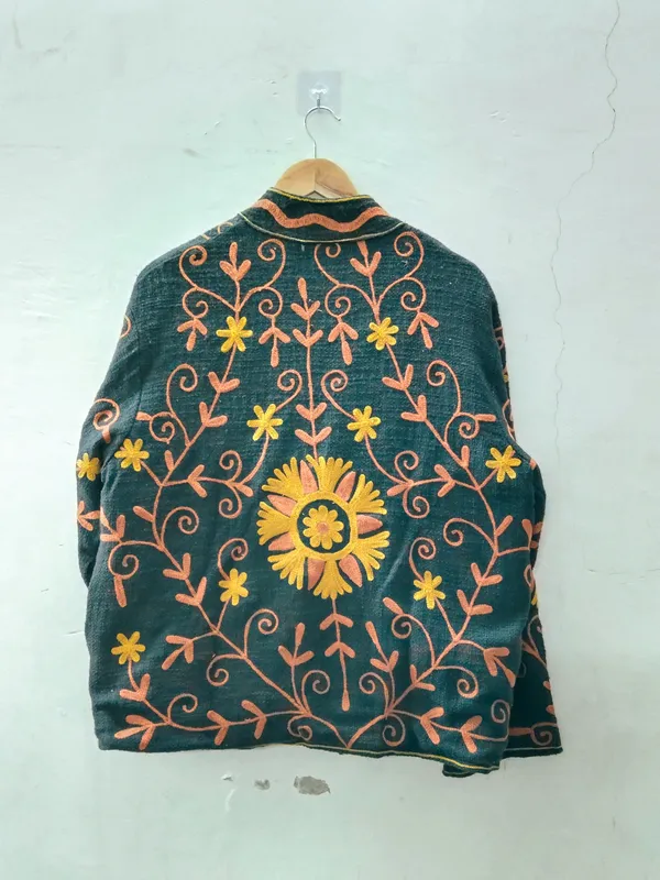 Green_Floral_Embroidered_Full_Sleeve_Jacket_For_Women