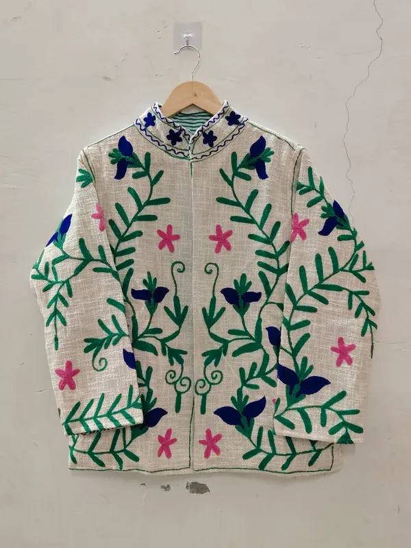 Cream_Floral_Embroidered_Full_Sleeve_Ethnic_Jacket_For_Women