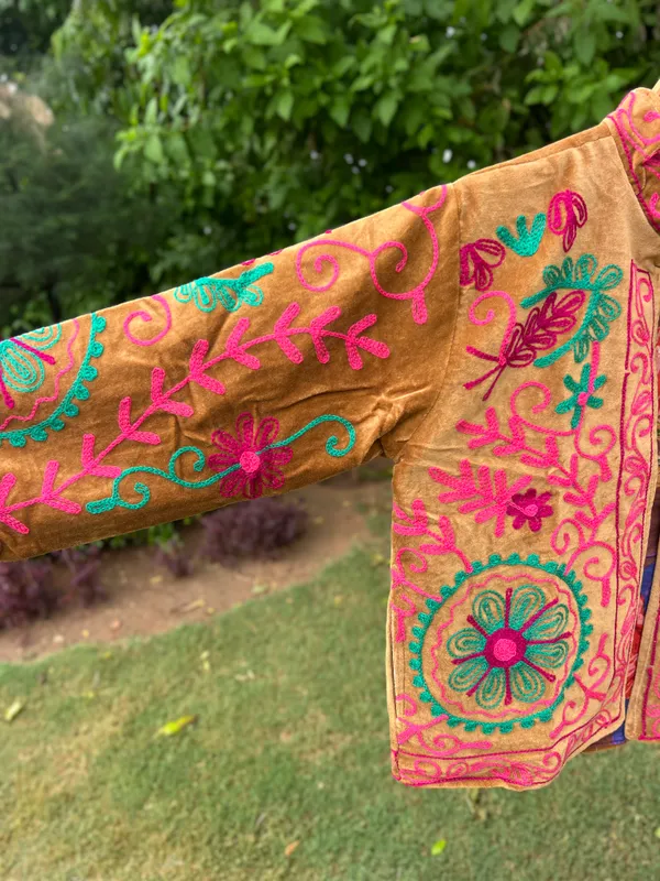 Brown_Velvet_Floral_Embroidered_Jacket_For_Women
