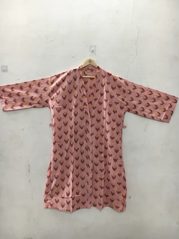 Pink_Cotton_Floral_Print_Relaxed_Fit_Kimono_Robe_For_Women