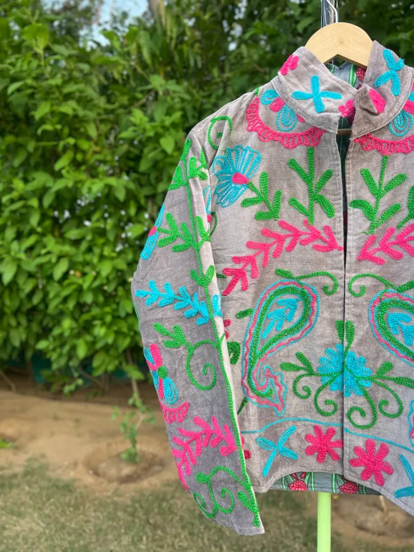 Grey_Velvet_Floral_Embroidered_Full_Sleeve_Jacket_For_Women