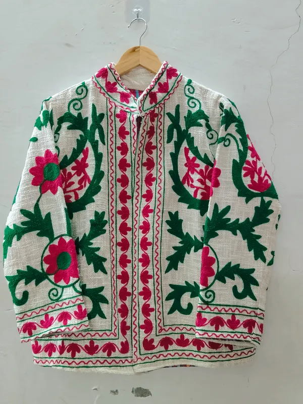 Cream_Floral_Embroidered_Ethnic_Full_Sleeve_Jacket_For_Women