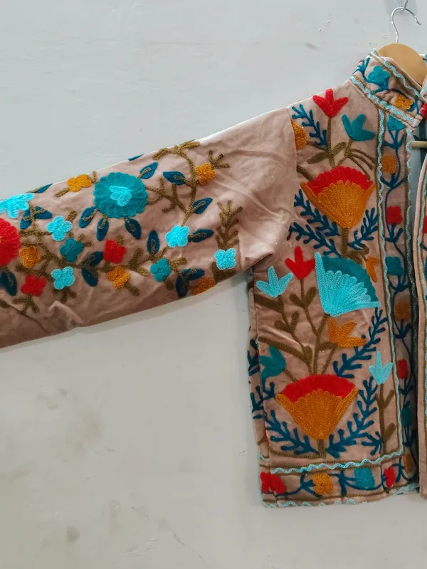 Beige_Velvet_Floral_Embroidered_Zip_Front_Jacket_For_Women