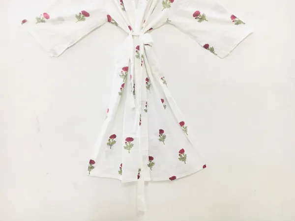 White_Cotton_Floral_Print_Tie_Waist_Kimono_Robe_For_Women