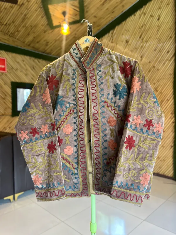 Grey_Velvet_Floral_Embroidered_Jacket_For_Women