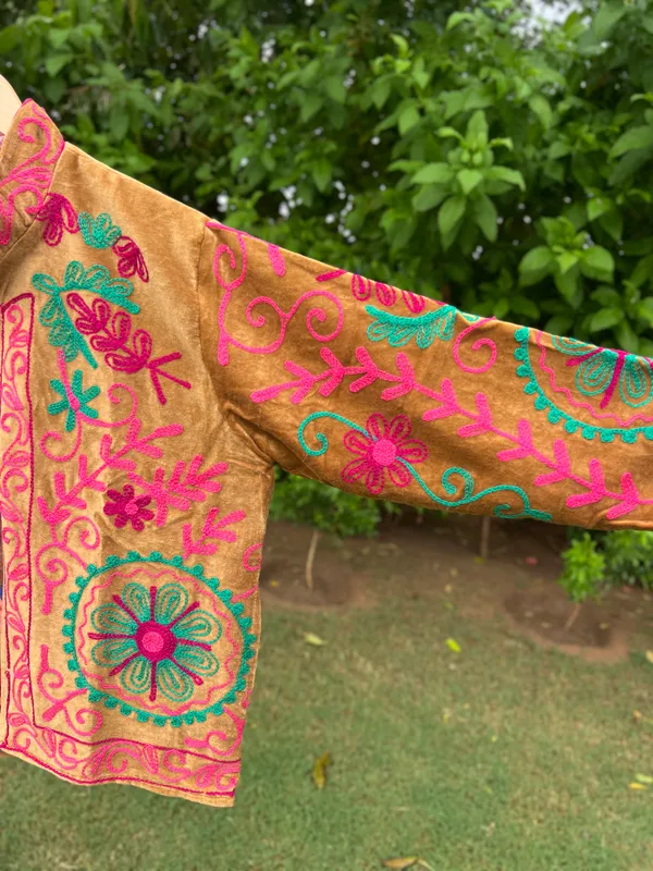 Brown_Velvet_Floral_Embroidered_Jacket_For_Women