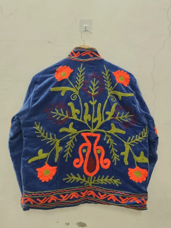 Blue_Velvet_Floral_Embroidered_Stand_Collar_Jacket_For_Women