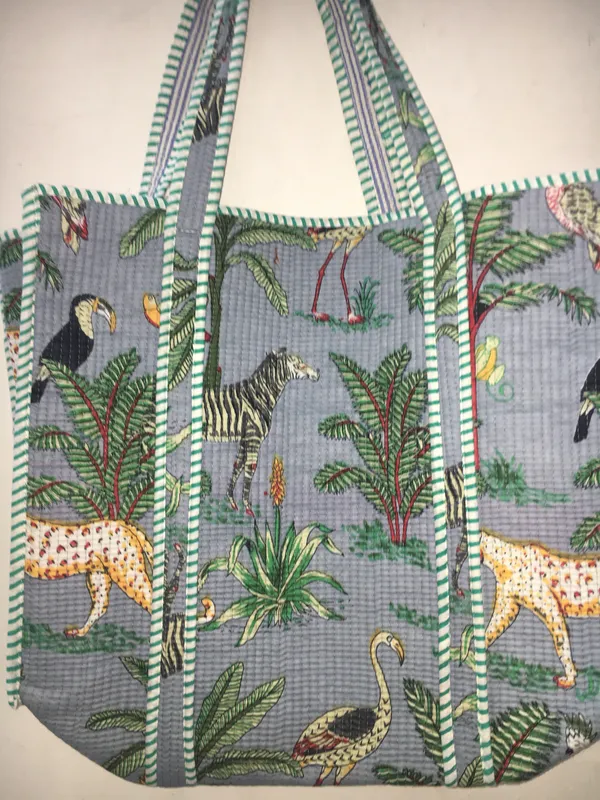 Grey_Cotton_Jungle_Print_Tote_Bag_For_Women