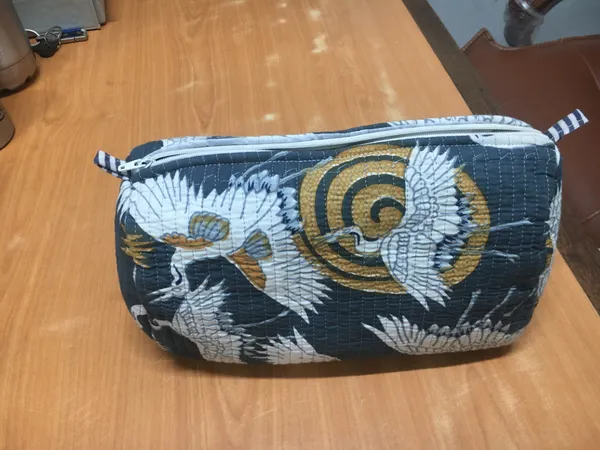 Navy_Cotton_Quilted_Bird_Print_Makeup_Pouch_Set_For_Women