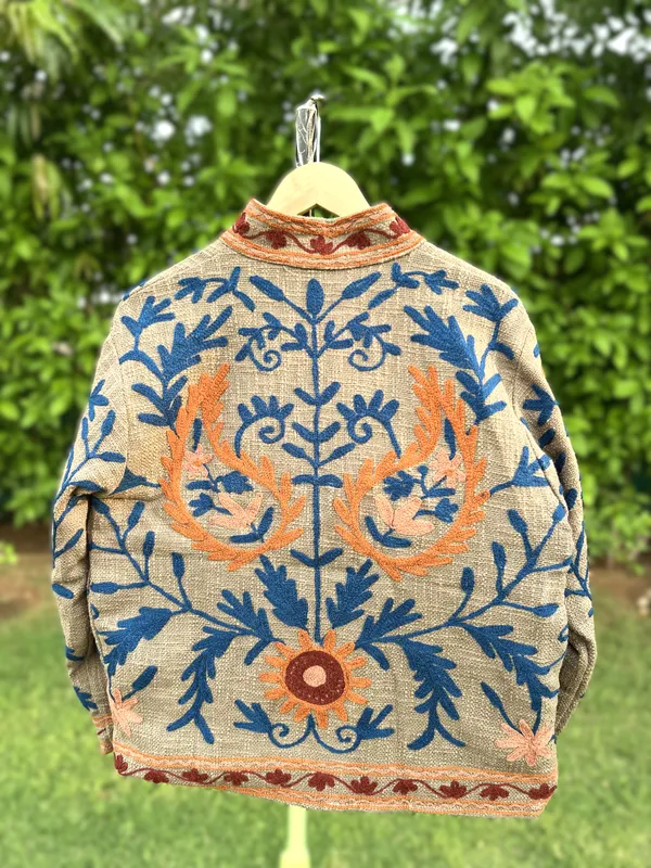 Beige_Floral_Embroidered_Full_Sleeve_Ethnic_Jacket_For_Women