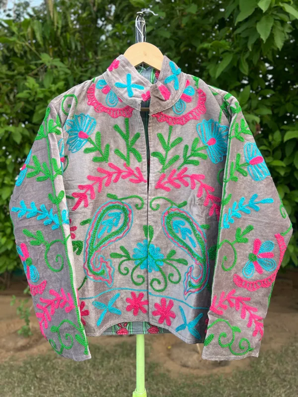 Grey_Velvet_Floral_Embroidered_Full_Sleeve_Jacket_For_Women
