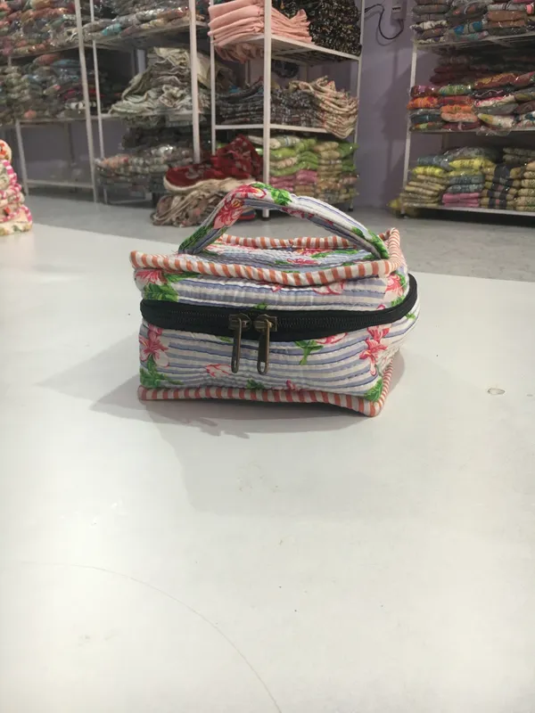 Multicolor_Cotton_Striped_Zippered_Makeup_Pouch_For_Women
