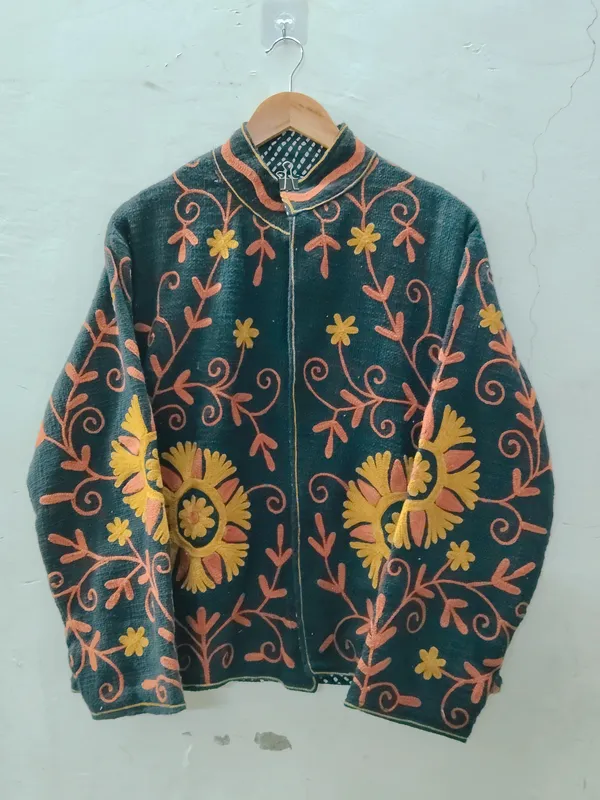 Green_Floral_Embroidered_Full_Sleeve_Jacket_For_Women