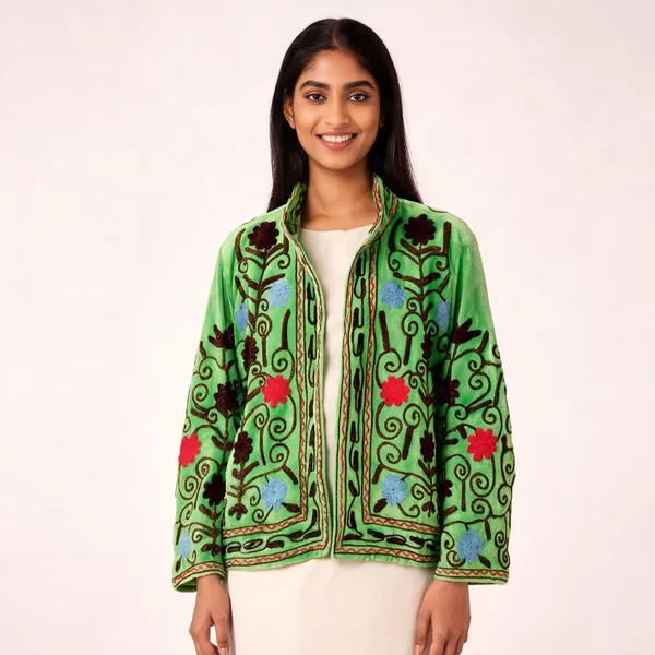 Green_Velvet_Floral_Embroidered_Ethnic_Jacket_For_Women
