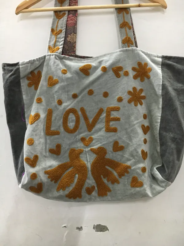 Grey_Velvet_Printed_Tote_Bag_For_Women