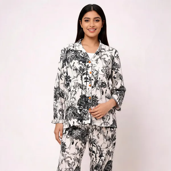 Black_White_Cotton_Tropical_Print_Night_Suit_For_Women
