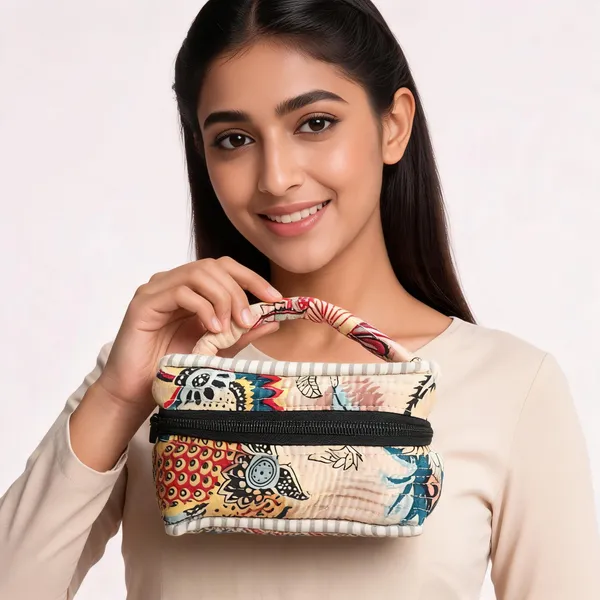 Multicolor_Cotton_Quilted_Printed_Zipper_Pouch_For_Women