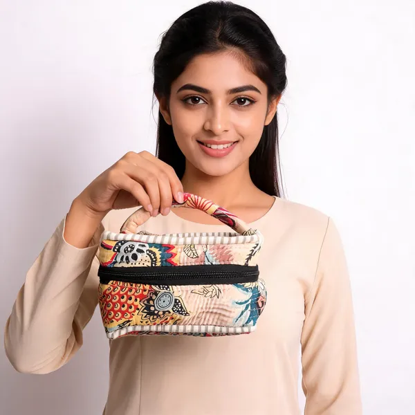 Multicolor_Cotton_Quilted_Printed_Zipper_Pouch_For_Women