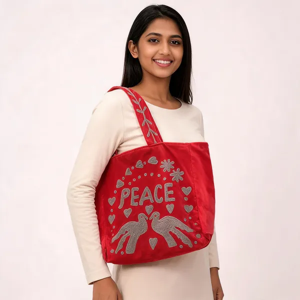Red_Velvet_Embellished_Tote_Bag_For_Women