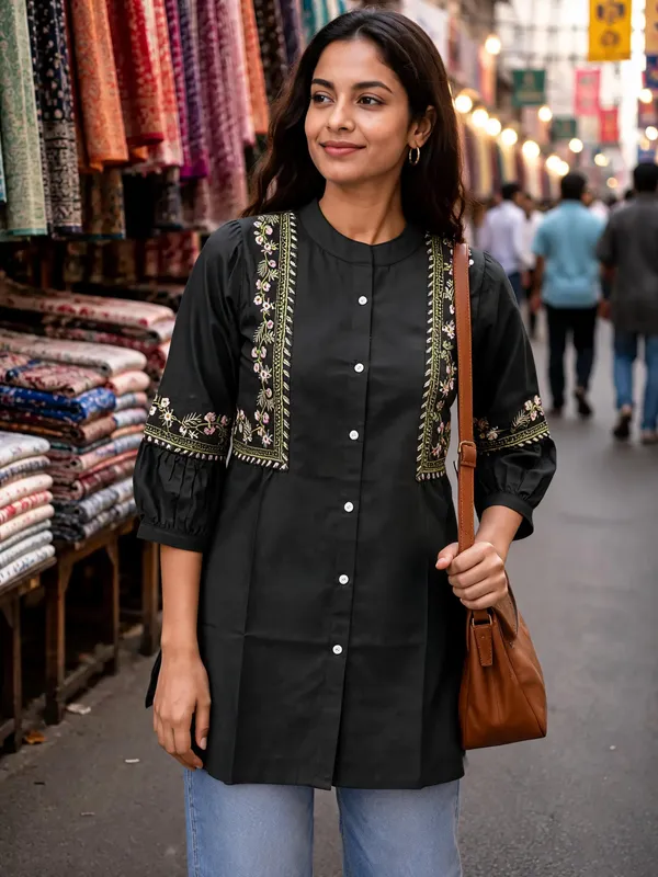 Black_Cotton_Kurti_For_Women