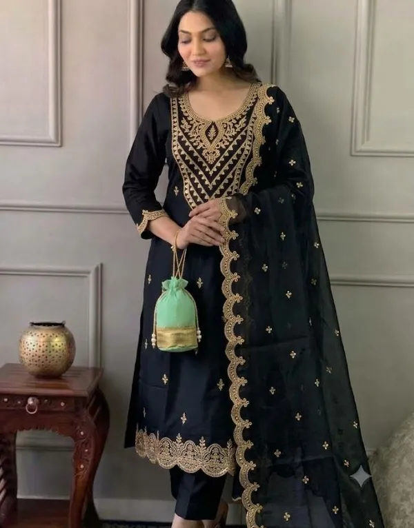 Black_Rayon_Slub_Straight_Embroidered_Kurta_Set_For_Women