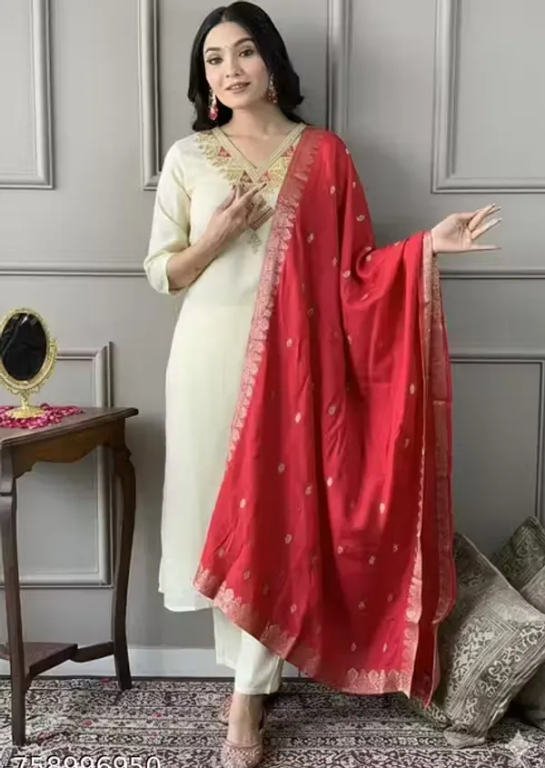 Ivory_Rayon_Slub_Straight_Embroidered_Kurta_Set_For_Women