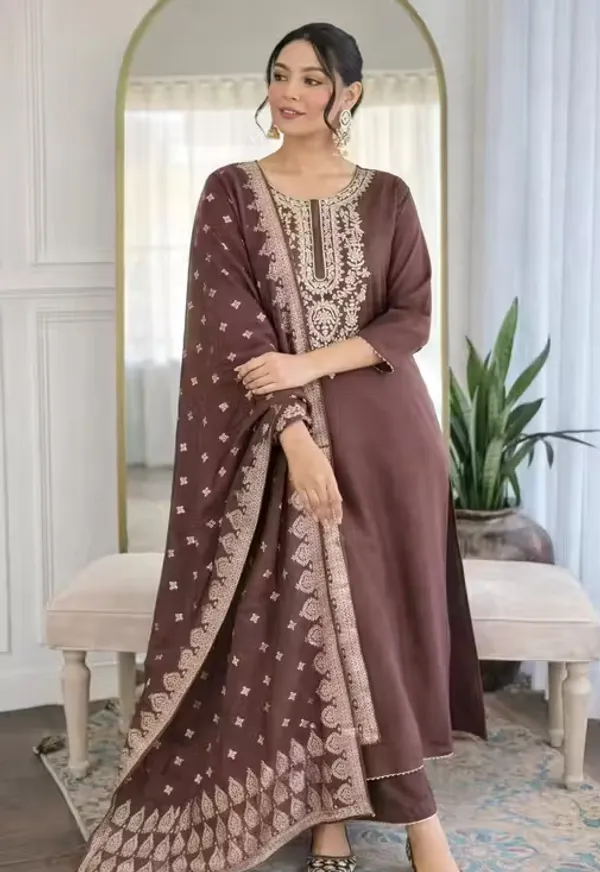 Crystal_Brown_Rayon_Slub_Kurta_Set_For_Women