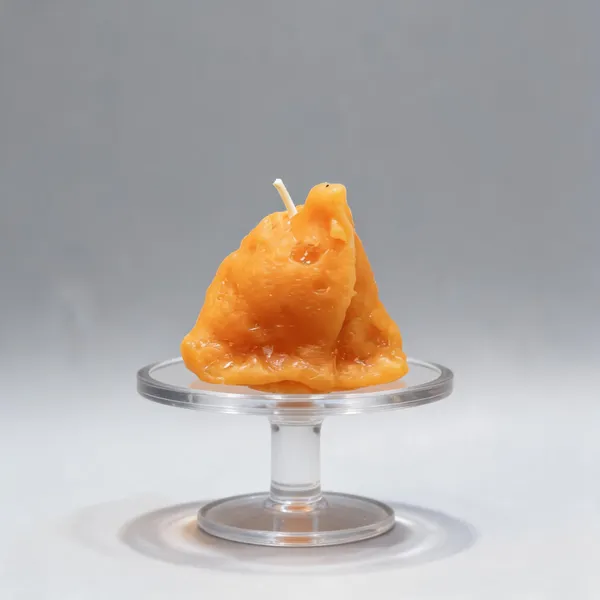 Wax_Sculptural_Orange_Decorative_Candle