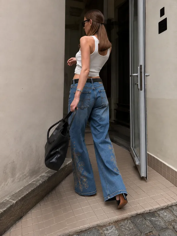 Blue_Denim_Relaxed_High-Waist_Floral_Embroidered_Jeans_For_Women