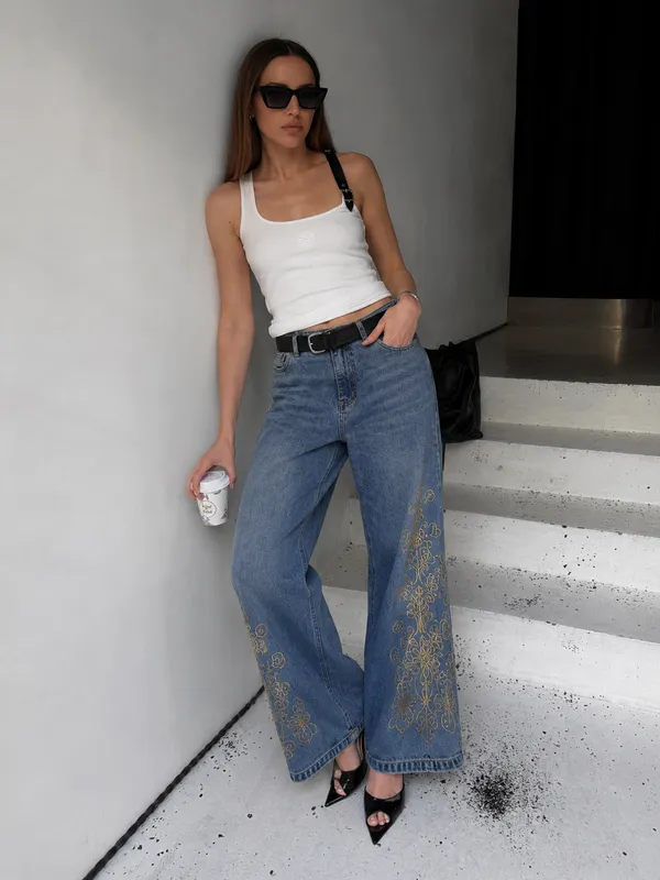 Blue_Denim_Relaxed_High-Waist_Floral_Embroidered_Jeans_For_Women