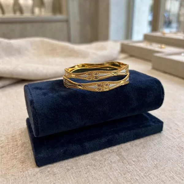 Bangles_for_women