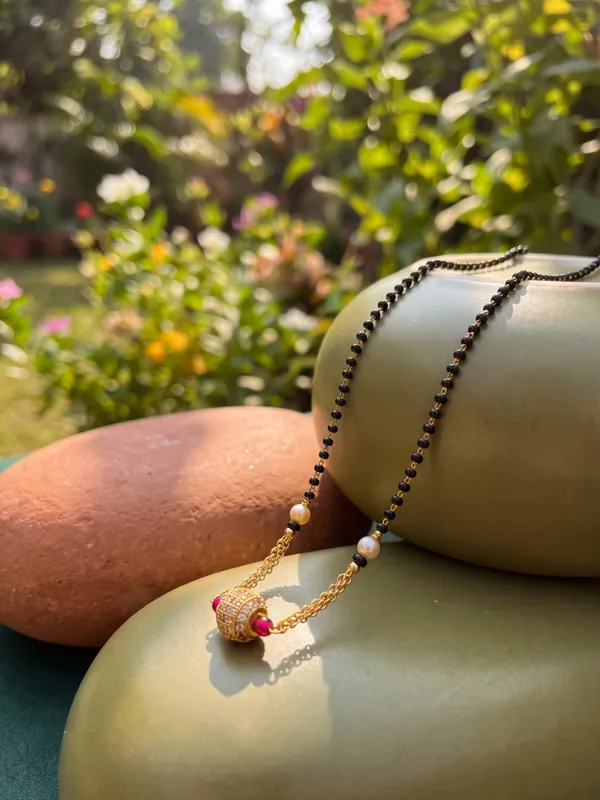 Mangalsutra_for_women