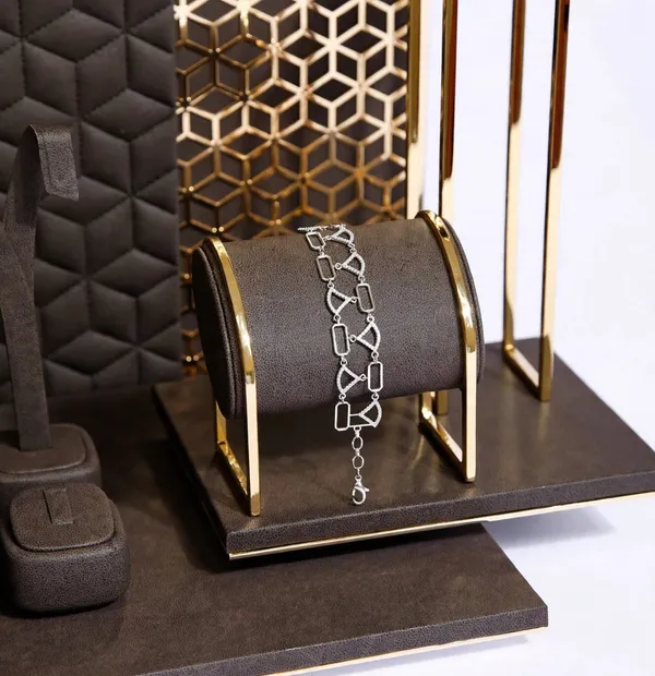 Bracelets_for_women