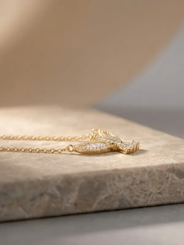 Pendants_&_Lockets_for_women
