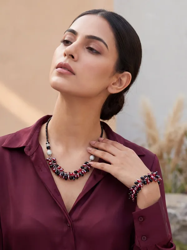 Necklace_for_women