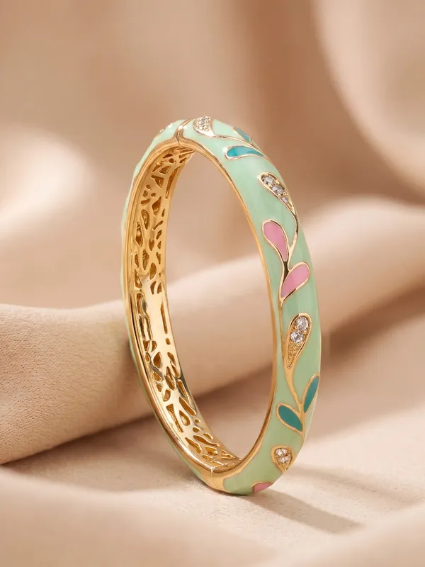 Bracelets_for_women